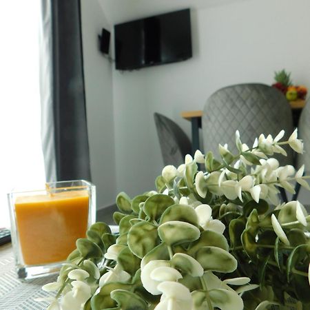 Apartman Nativis Оточац Екстер'єр фото
