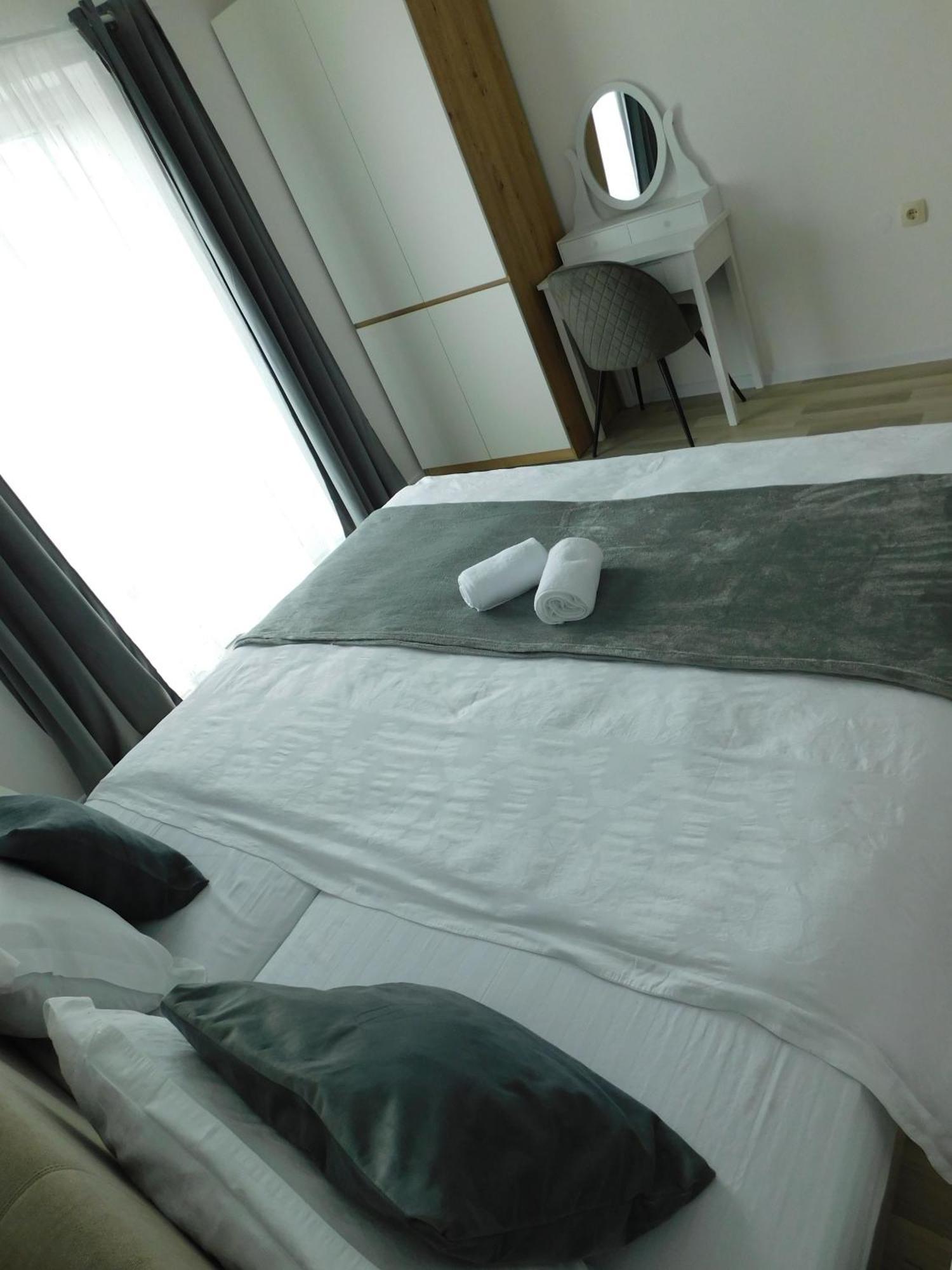 Apartman Nativis Оточац Екстер'єр фото