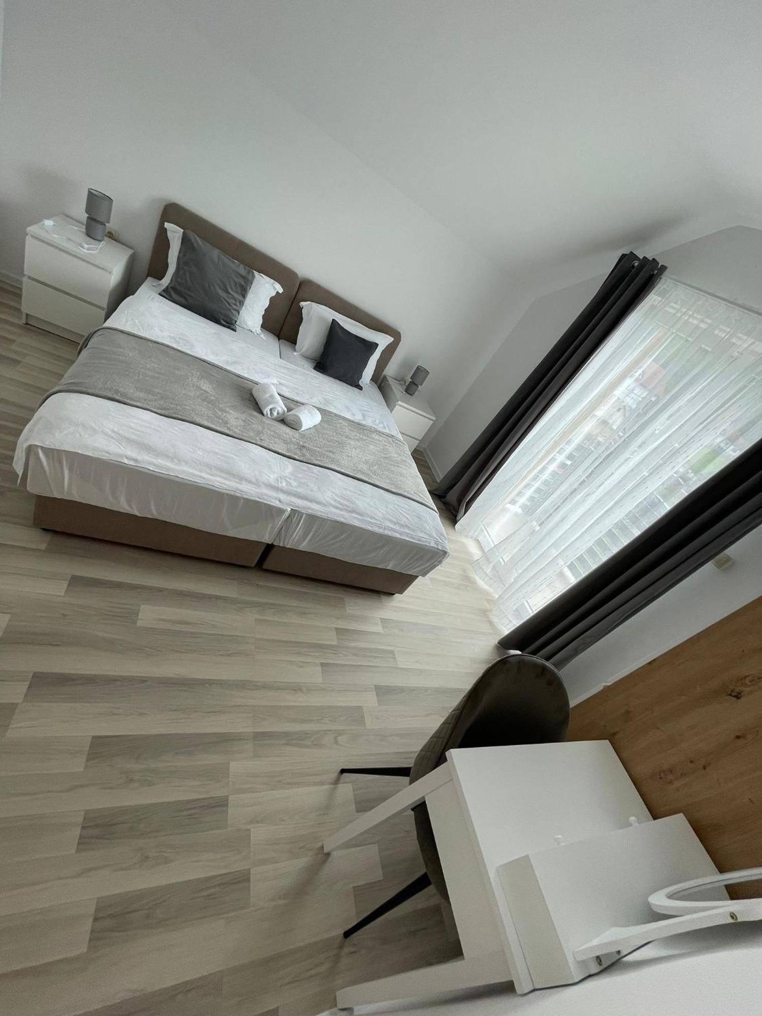 Apartman Nativis Оточац Екстер'єр фото